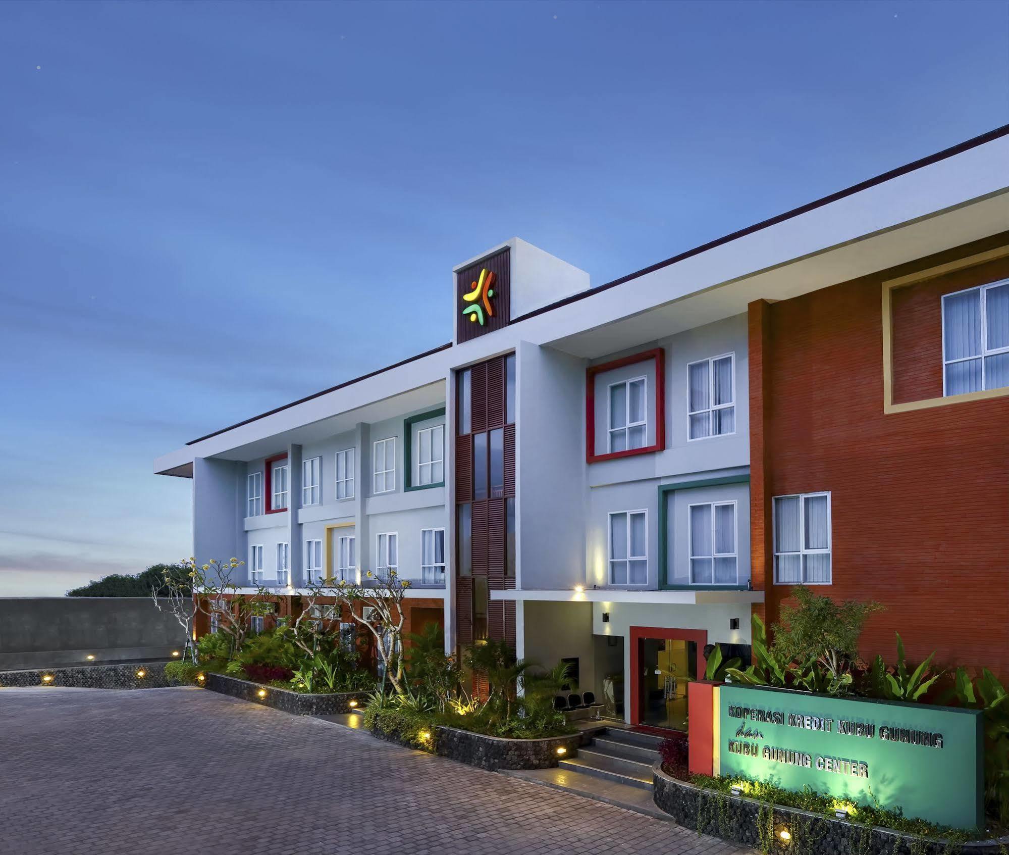 Zizz Convention Hotel Denpasar  Exterior photo