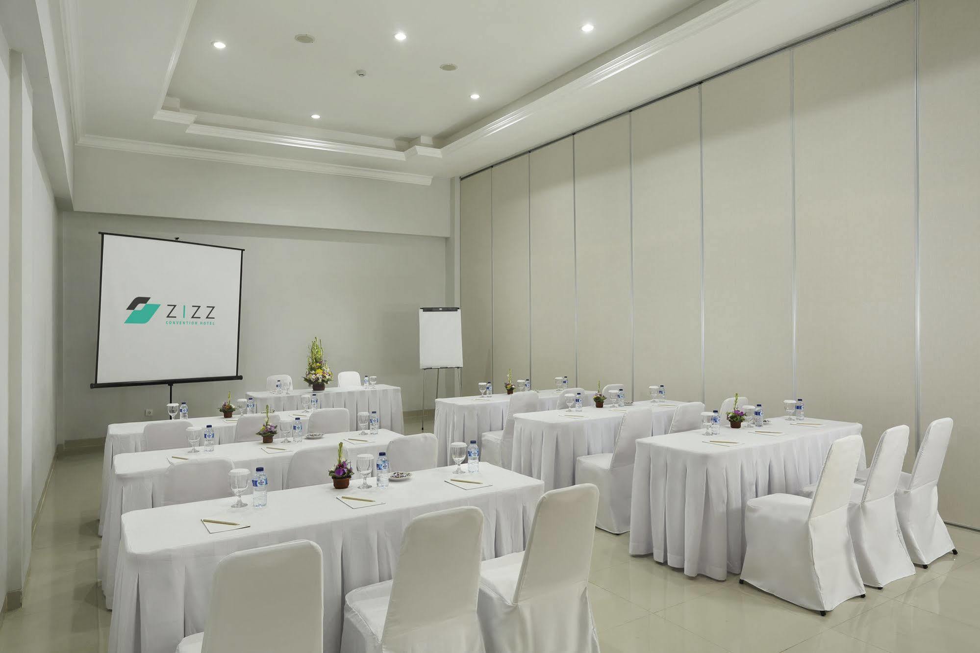Zizz Convention Hotel Denpasar  Exterior photo